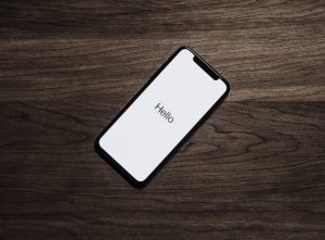 jak naprawić wyświetlacz w telefonie