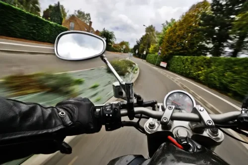 Jak przygotować się do wyprawy motocyklowej po Europie?